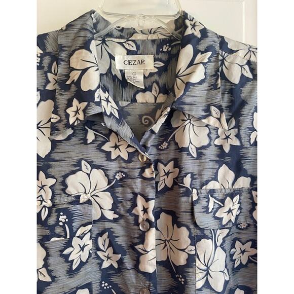 Cezar Size Large 100% Silk Short Sleeve Button Front Hawaiian Shirt Blue & White - Picture 3 of 5